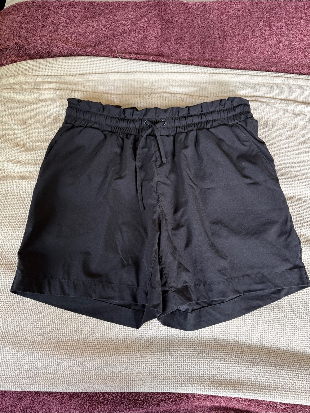 Mondetta Black Elastic-Waist Athletic Hiking Shorts